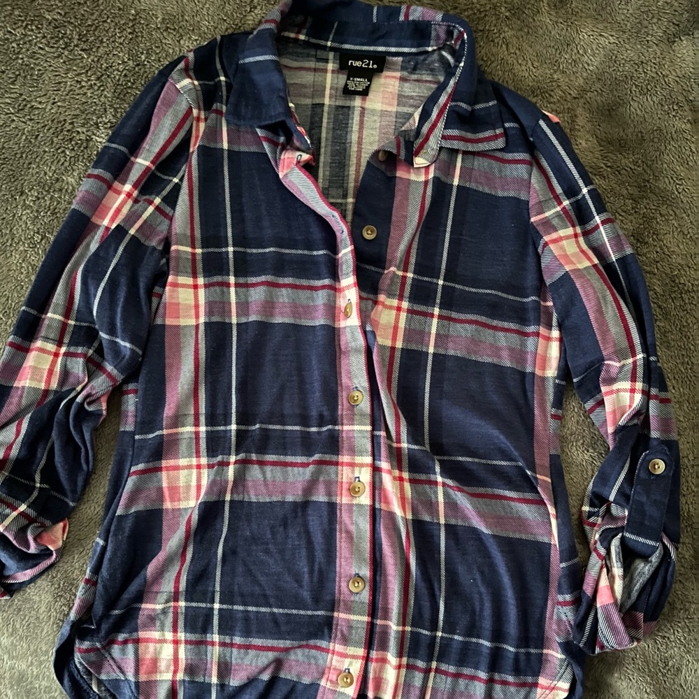 pink & navy plaid shirt